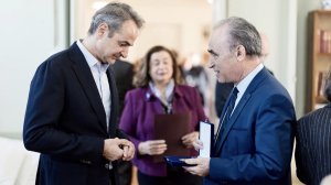 Επίσκεψη Μητσοτάκη στο Γηροκομείο Αθηνών: Ένα ιστορικό ίδρυμα αλλάζει και ζητά στήριξη για να αξιοποιήσει πλήρως τις δυνατότητές του