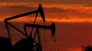 Άλμα 7% στις τιμές πετρελαίου στις πρώτες συναλλαγές στην Ασία