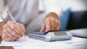 Τι περιλαμβάνει το μίνι φορολογικό νομοσχέδιο που κατέθεσε η κυβέρνηση στη Βουλή;