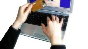Οικονομική η ασφάλιση αυτοκινήτου μέσω ίντερνετ