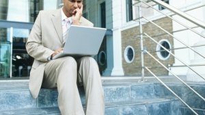 Όσοι έχετε μετοχές διαβάστε τις συμβουλές της Allianz