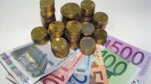 Εξετάζονται αλλαγές στους τρόπους είσπραξης των ασφαλίστρων