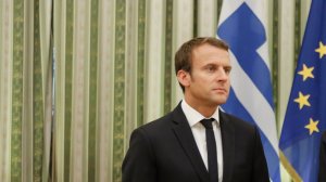 Ο Μακρόν και οι γαλλικές ασφαλιστικές στην Ελλάδα