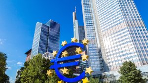 ΕΚΤ: Νέα μείωση του ELA κατά 0,7 δισ. ευρώ