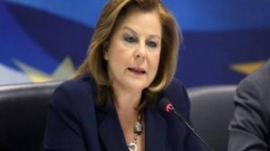 Τι είπε η Λούκα Κατσέλη για το κούρεμα των καταθέσεων;