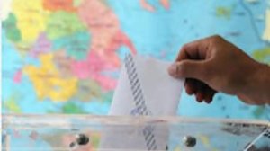 Οι Έλληνες τιμώρησαν τα μεγάλα κόμματα στις εκλογές, γράφει ο ξένος Τύπος