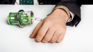 35χρονος κατηγορείται για απάτη εις βάρος ασφαλιστικής εταιρείας!