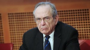 Ευρωπαϊκό πρόγραμμα ασφάλισης ανέργων προτείνει ο Ιταλός ΥΠΟΙΚ