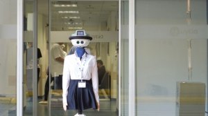 ΥΓΕΙΑ: Το νέο υπερσύγχρονο ρομπότ “Ερατώ” στην εξυπηρέτηση του ασθενή