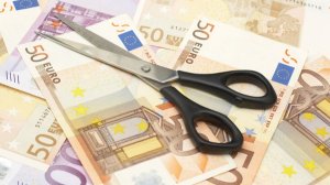 Τι αλλαγές φέρνει το άρθρο 221 του πολυνομοσχεδίου σε επικουρικές και εφάπαξ