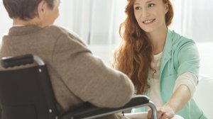 Γνωρίζατε ότι το πρόγραμμα υγείας σας καλύπτει το έξοδο αποκλειστικής νοσοκόμας;