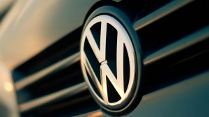 Volkswagen: Συστημικός κίνδυνος για την αυτοκινητοβιομηχανία;