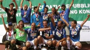 INTERAMERICAN: Γκόλ στη φτώχεια