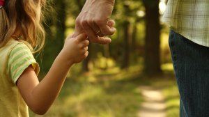 Ξεπουλάνε οικιακά είδη πρώην «επιτυχημένοι» ασφαλιστές για να ζήσουν εξαιτίας αθέμιτων ανταγωνισμών!