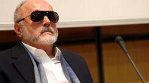 Πέντε brokers από το Λονδίνο θέλει να φέρει στην Ελλάδα ο Κουρουμπλής!