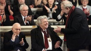 Μέλος της Ακαδημίας Αθηνών ο Μίκης Θεοδωράκης