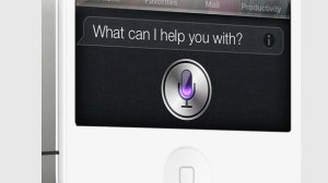 Η γυναίκα που κρύβεται πίσω από κάθε iPhone