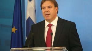 Ανοικτό το ενδεχόμενο επιβολής μέτρων και στον ιδιωτικό τομέα
