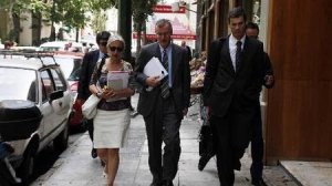Δόση...δόση τα μέτρα και τα χρήματα