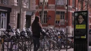 Τρόμος και ντροπή για τους πεζούς που περνούν με κόκκινο!