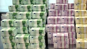 Εκτός απο euro υπάρχει και το Geuro