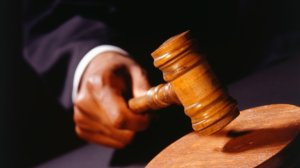 Πρώτη δικαστική απαγόρευση κατά της ΔΕΗ στην Αττική