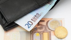 Ποιοι θα παίρνουν μισθό και σύνταξη μαζί
