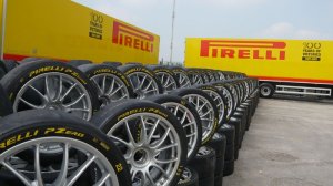 Προς πώληση η Pirelli;