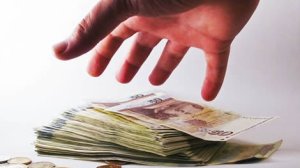 Οι τράπεζες παρακρατούν το κοινωνικό μέρισμα