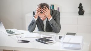 Ποιες είναι οι νέες επιβαρύνσεις στις εισφορές των ελεύθερων επαγγελματιών;