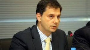 Μέχρι τη Δευτέρα το πρωί οι φορολογικές δηλώσεις με ΑΦΜ σε 1 και 2