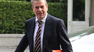 Πετρόπουλος: Ασφαλιστικές εισφορές και σε ποσά που προκύπτουν από αναδρομικούς φορολογικούς ελέγχους