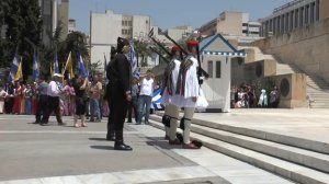 Δέος από την αλλαγή προεδρικής φρουράς στο Σύνταγμα την 19η Μαΐου 