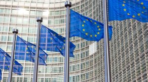 Ένα νέο πανευρωπαϊκό συνταξιοδοτικό πρόγραμμα προτείνει η Κομισιόν!