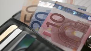 Πότε θα πληρωθούν οι συντάξεις Ιουνίου 2016;