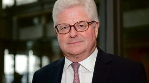 Lloyd’s: Έτοιμη για μεταφορά δραστηριοτήτων από το Λονδίνο μόλις ενεργοποιηθεί το Brexit!