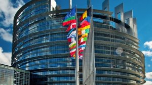 Η Κομισιόν καλεί Ελλάδα, Σλοβενία, Βουλγαρία, Σουηδία και Λουξεμβούργο να εφαρμόσουν τους κανόνες της ΕΕ στον τομέα των ασφαλίσεων εντός δύο μηνών!