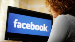Ασφάλιση με βάση τις δημοσιεύσεις μας στο Facebook!