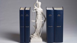 Σημαντικές ενημερώσεις από τη Νομική Βιβλιοθήκη
