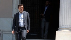 Καταργείται το αφορολόγητο των βουλευτών. Ψαλίδι στις αποζημιώσεις υπουργών και διοικητών!