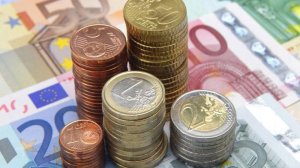 Αμετάβλητο στο 0,05% το βασικό επιτόκιο του ευρώ. Εν αναμονή των ανακοινώσεων Ντράγκι