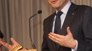 Ο Henri de Castries στην Ελλάδα