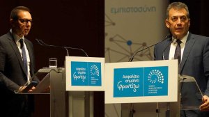 Τι ζήτησε από την κυβέρνηση ο Στουρνάρας που δεν το έκανε ο ίδιος; Πότε φοβήθηκε μην παρεξηγηθεί ο Βρούτσης;