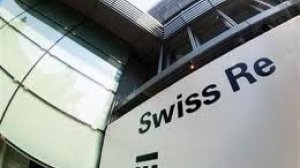 Swiss Re στο τραπέζι των διαπραγματεύσεων με Groupama