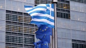 Τα βλέμματα όλων στις Βρυξέλλες. «Καλή βάση» για τις συνομιλίες η νέα ελληνική πρόταση λέει η Κομισιόν