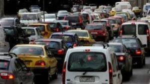 Στο κυνήγι των ανασφάλιστων οχημάτων
