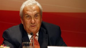 Aπολογείται την Τρίτη ο Δ. Κοντομηνάς. Την μεταφορά του σε δημόσιο νοσοκομείο ζήτησε ο ιατροδικαστής