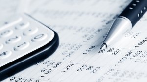 Εξέλιξη οικονομικών μεγεθών 630 ελληνικών επιχειρήσεων από την ICAP