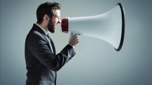 Φωνάζουν οι ασφαλιστές της Τρίπολης για τις αναθέσεις έργων του Δήμου... εκτός Αρκαδίας!
