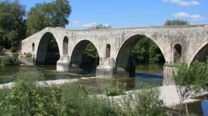 Άρτα: 45 μάστοροι ασφαλιστικό γεφύρι χτίζανε